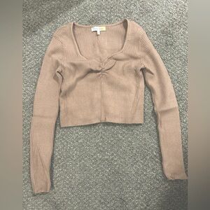 2000s tan and cream crop top.